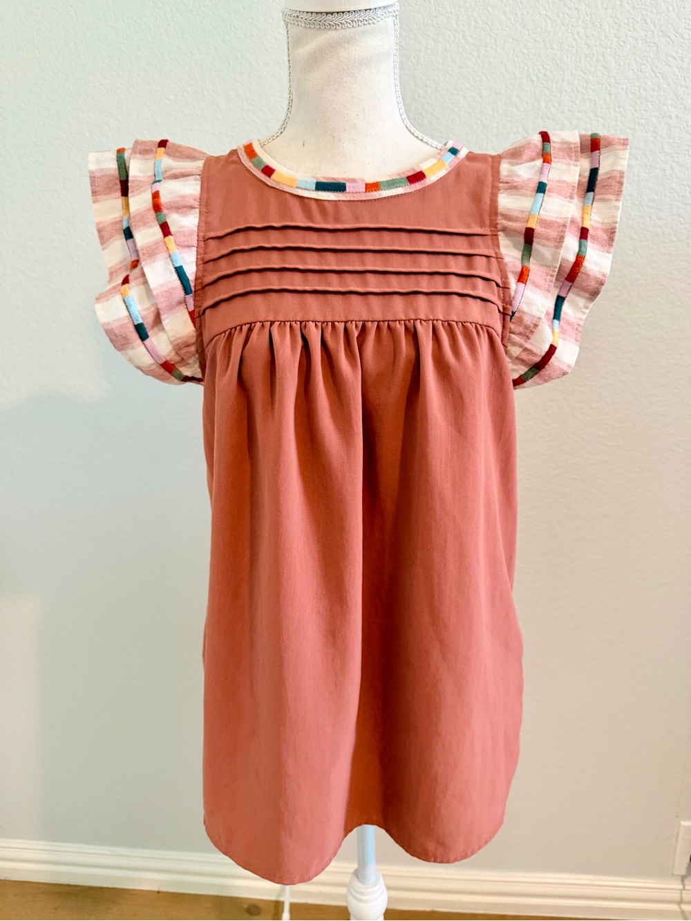 entro Dusty Rose Blouse with Subtle Trim